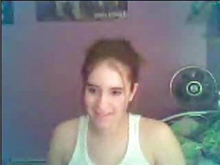 Найкраще порно відео підлітків курячих показує її маленькі сиськи, маленький підліток