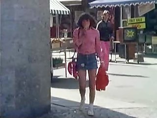 Онлайн порно великі молоді сиськи, датська врожай у полі червоний